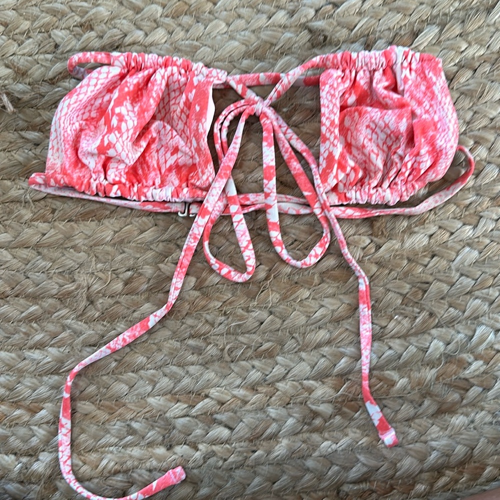 One One swim top